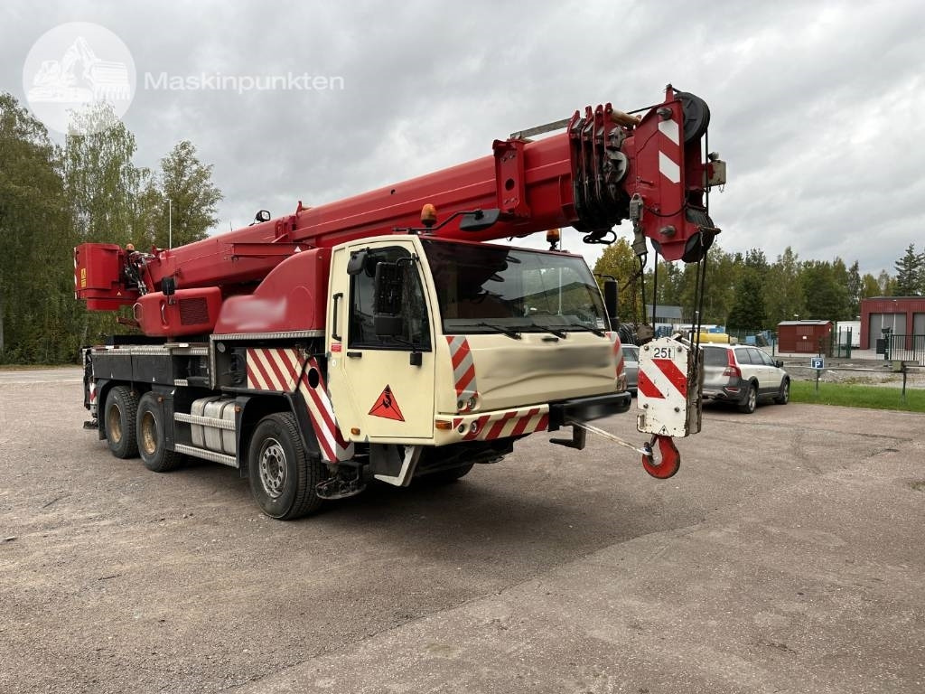 Terex TC 45 L - Autodizalica za sve terene: slika Terex TC 45 L - Autodizalica za sve terene Terex TC 45 L - Autodizalica za sve terene: slika Terex TC 45 L - Autodizalica za sve terene