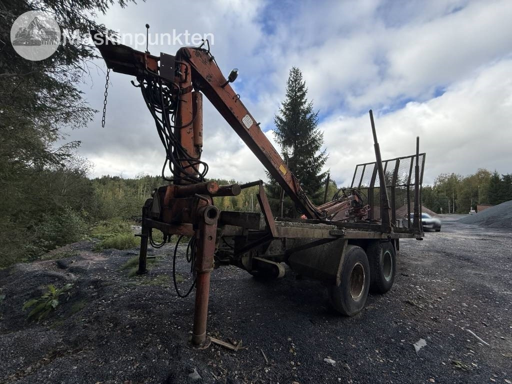 Traktorvagn med kran - Prikolica za poljoprivredna gospodarstva: slika Traktorvagn med kran - Prikolica za poljoprivredna gospodarstva Traktorvagn med kran - Prikolica za poljoprivredna gospodarstva: slika Traktorvagn med kran - Prikolica za poljoprivredna gospodarstva