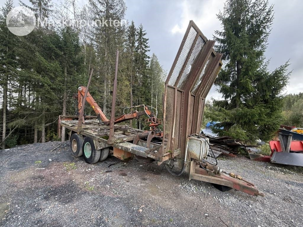 Traktorvagn med kran - Prikolica za poljoprivredna gospodarstva: slika Traktorvagn med kran - Prikolica za poljoprivredna gospodarstva Traktorvagn med kran - Prikolica za poljoprivredna gospodarstva: slika Traktorvagn med kran - Prikolica za poljoprivredna gospodarstva
