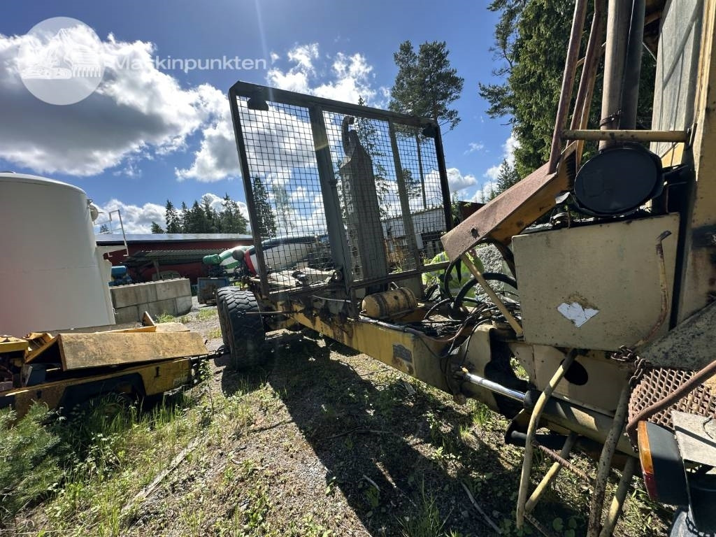 Volvo BM 860 Lastväxlare - Zglobni istovarivač: slika Volvo BM 860 Lastväxlare - Zglobni istovarivač Volvo BM 860 Lastväxlare - Zglobni istovarivač: slika Volvo BM 860 Lastväxlare - Zglobni istovarivač