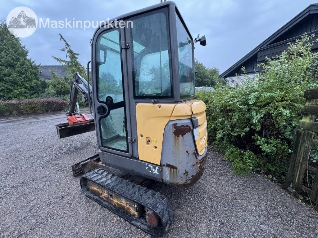 Volvo EC 18 C - Mini bager: slika Volvo EC 18 C - Mini bager Volvo EC 18 C - Mini bager: slika Volvo EC 18 C - Mini bager