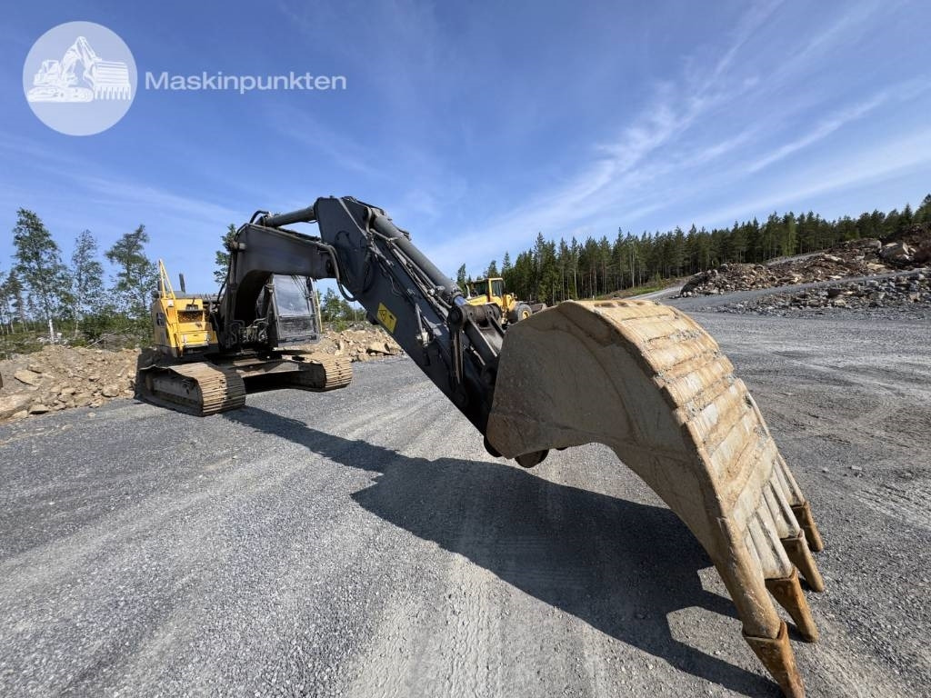 Volvo EC 250 E N L - Bager gusjeničar: slika Volvo EC 250 E N L - Bager gusjeničar Volvo EC 250 E N L - Bager gusjeničar: slika Volvo EC 250 E N L - Bager gusjeničar