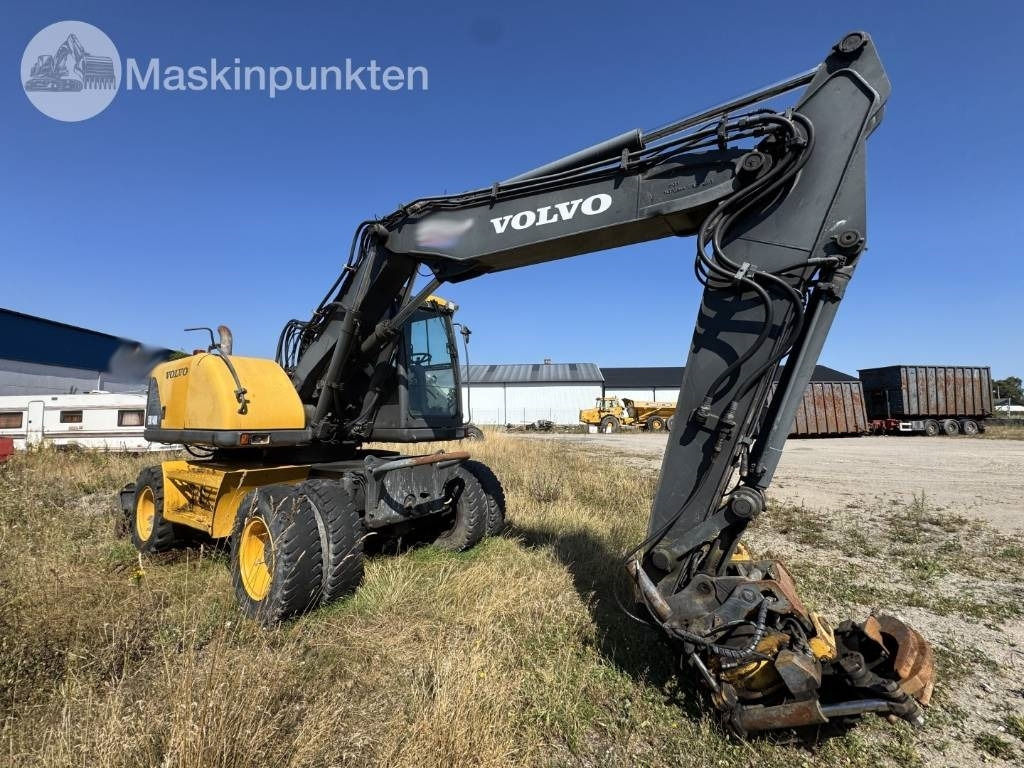 Volvo EW 140 B - Bager na kotačima: slika Volvo EW 140 B - Bager na kotačima Volvo EW 140 B - Bager na kotačima: slika Volvo EW 140 B - Bager na kotačima