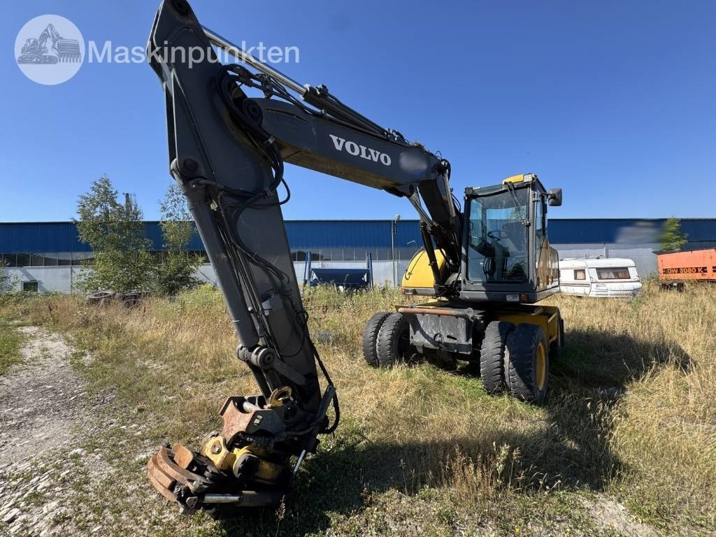 Volvo EW 140 B - Bager na kotačima: slika Volvo EW 140 B - Bager na kotačima Volvo EW 140 B - Bager na kotačima: slika Volvo EW 140 B - Bager na kotačima