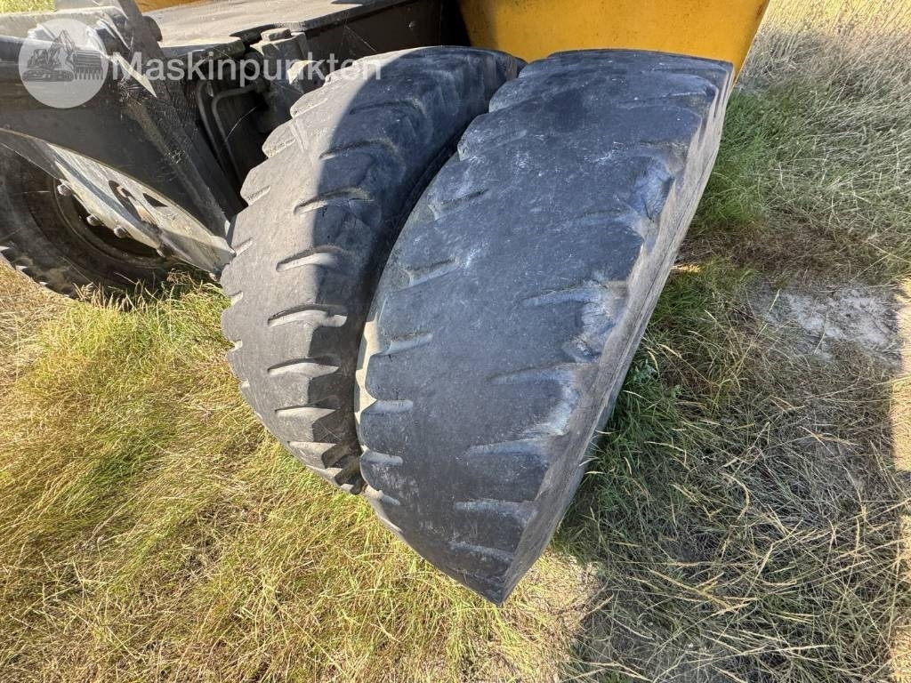 Volvo EW 140 B - Bager na kotačima: slika Volvo EW 140 B - Bager na kotačima Volvo EW 140 B - Bager na kotačima: slika Volvo EW 140 B - Bager na kotačima