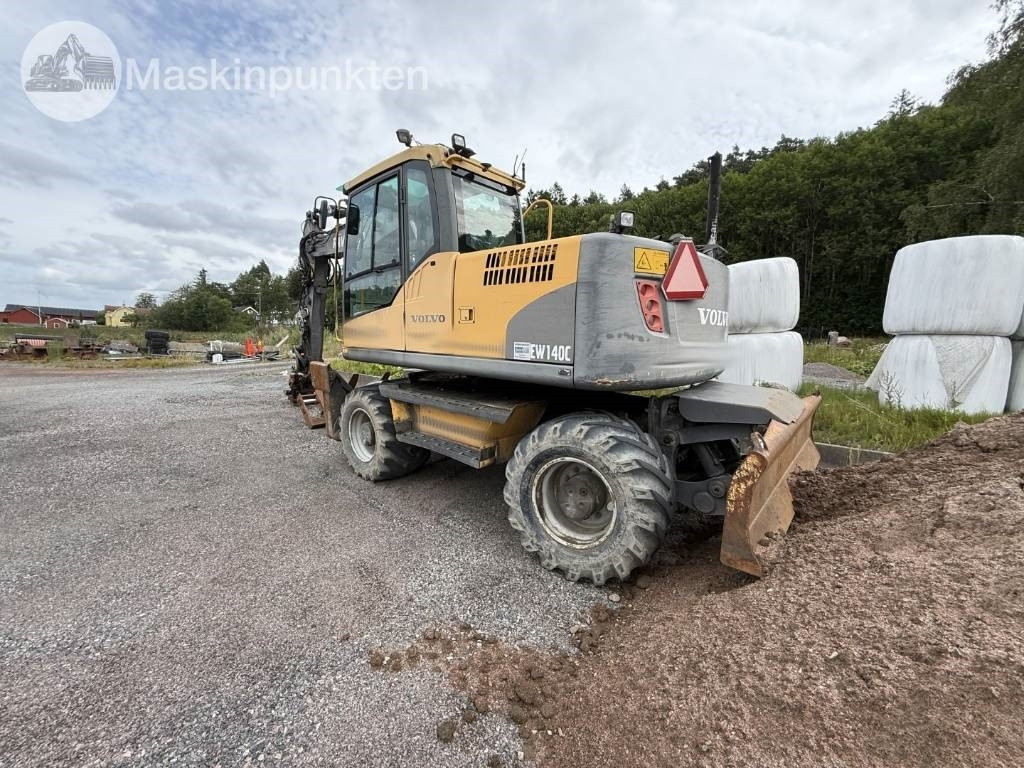 Bager na kotačima Volvo EW 140 C: slika Bager na kotačima Volvo EW 140 C