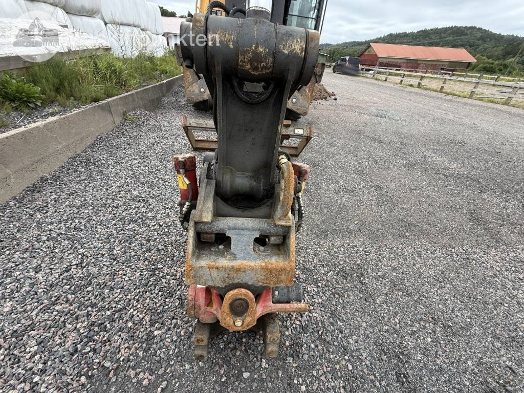 Bager na kotačima Volvo EW 140 C: slika Bager na kotačima Volvo EW 140 C