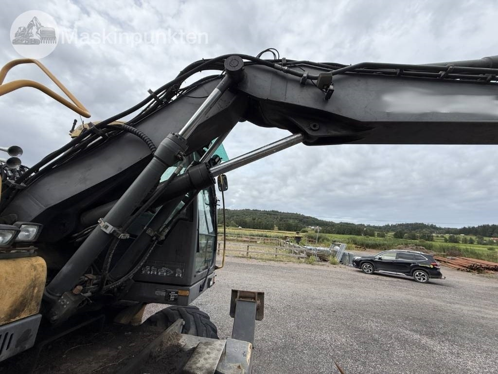 Bager na kotačima Volvo EW 140 C: slika Bager na kotačima Volvo EW 140 C