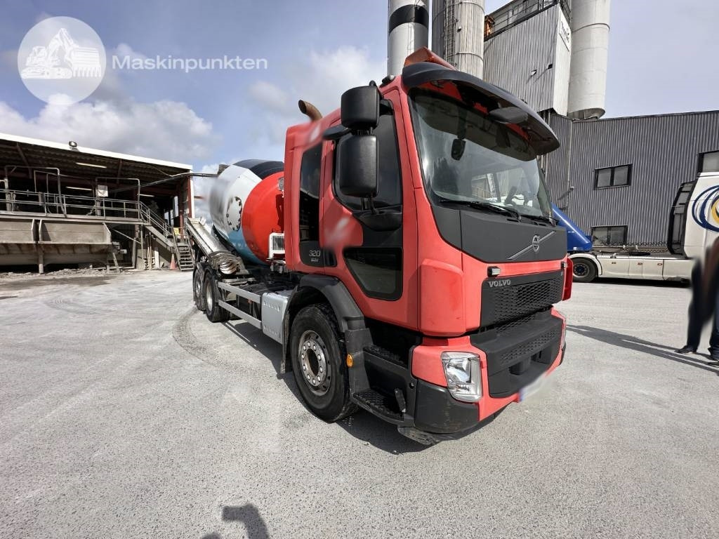 Volvo FE 320 - Automješalica: slika Volvo FE 320 - Automješalica Volvo FE 320 - Automješalica: slika Volvo FE 320 - Automješalica