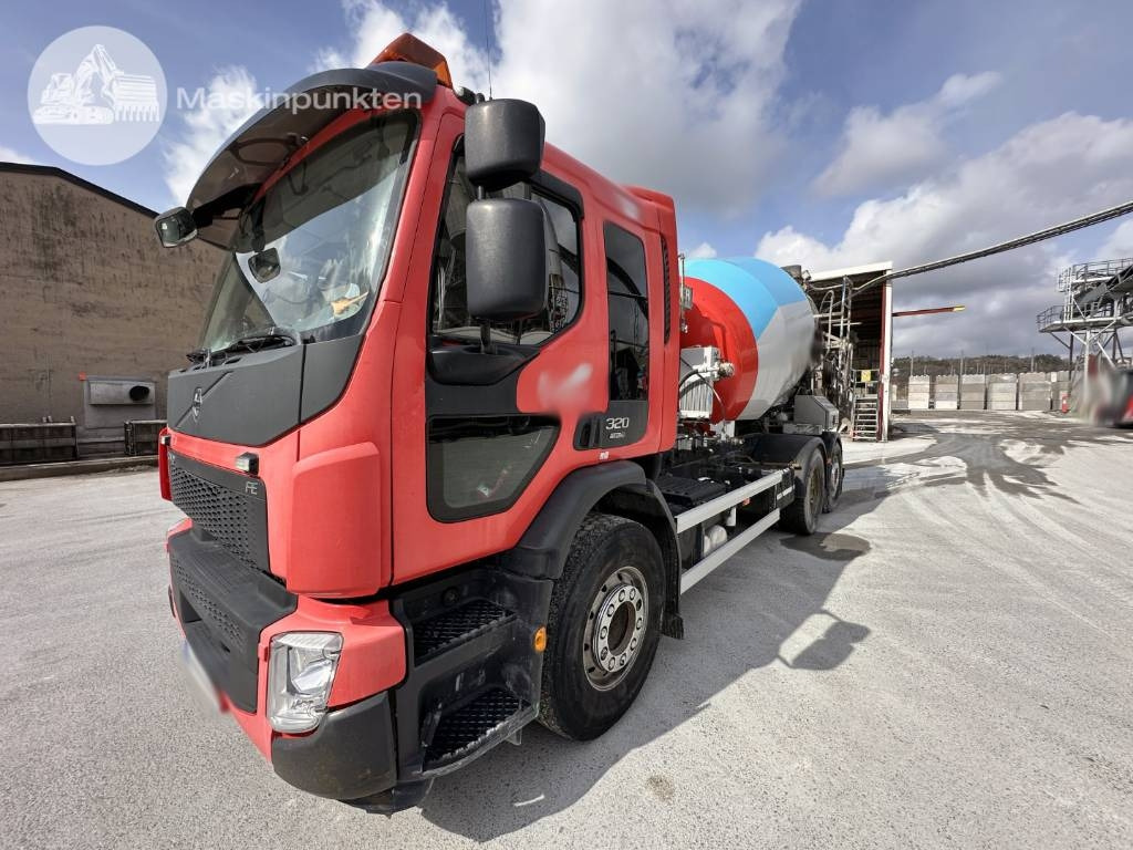 Volvo FE 320 - Automješalica: slika Volvo FE 320 - Automješalica Volvo FE 320 - Automješalica: slika Volvo FE 320 - Automješalica
