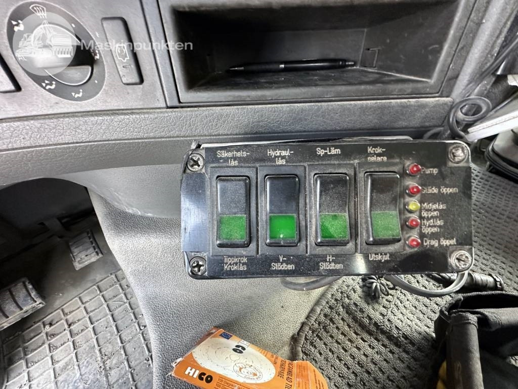 Transporter kontejnera/ Kamion s izmjenjivim sanducima Volvo FH 12 460 CAMELEONT: slika Transporter kontejnera/ Kamion s izmjenjivim sanducima Volvo FH 12 460 CAMELEONT