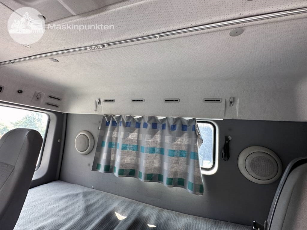 Transporter kontejnera/ Kamion s izmjenjivim sanducima Volvo FH 12 460 CAMELEONT: slika Transporter kontejnera/ Kamion s izmjenjivim sanducima Volvo FH 12 460 CAMELEONT
