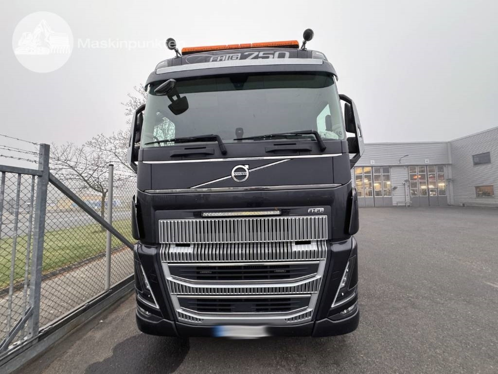 Volvo FH 16 750 - Kiper: slika Volvo FH 16 750 - Kiper Volvo FH 16 750 - Kiper: slika Volvo FH 16 750 - Kiper