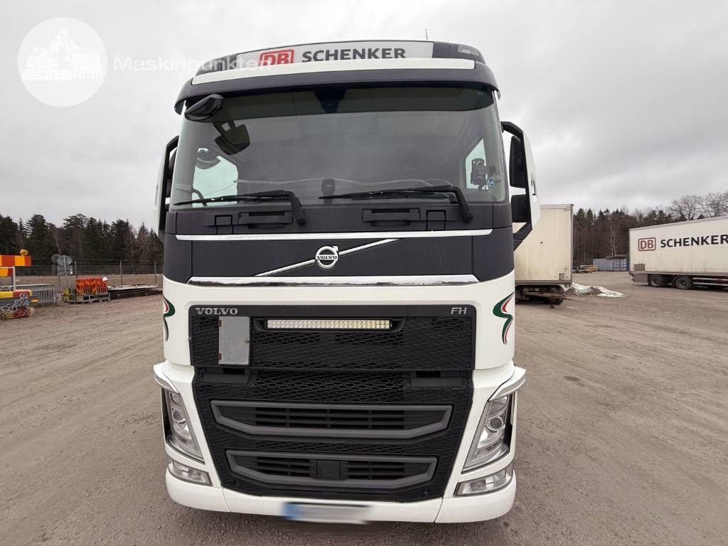 Volvo FH 500 - Kamion sandučar: slika Volvo FH 500 - Kamion sandučar Volvo FH 500 - Kamion sandučar: slika Volvo FH 500 - Kamion sandučar