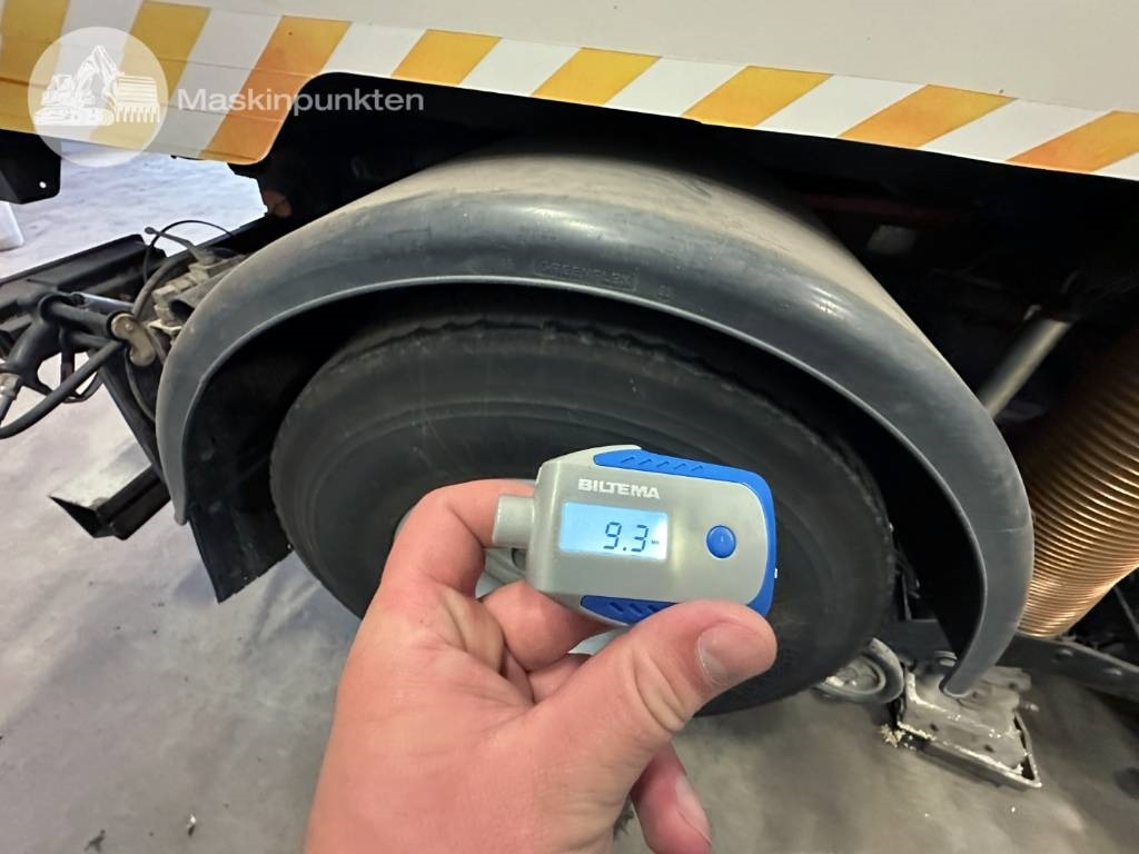 Kamion za odvoz smeća Volvo FL 618: slika Kamion za odvoz smeća Volvo FL 618 Kamion za odvoz smeća Volvo FL 618: slika Kamion za odvoz smeća Volvo FL 618