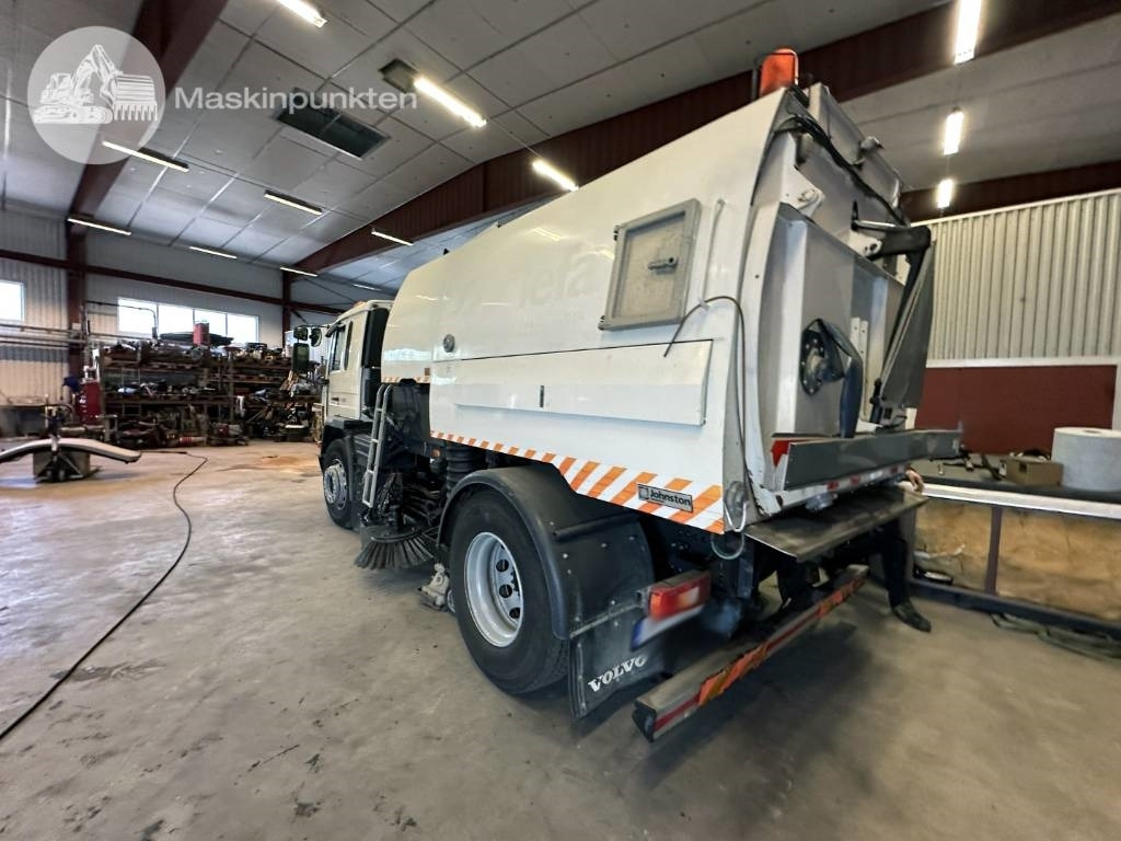 Kamion za odvoz smeća Volvo FL 618: slika Kamion za odvoz smeća Volvo FL 618 Kamion za odvoz smeća Volvo FL 618: slika Kamion za odvoz smeća Volvo FL 618