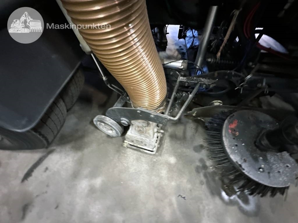 Kamion za odvoz smeća Volvo FL 618: slika Kamion za odvoz smeća Volvo FL 618 Kamion za odvoz smeća Volvo FL 618: slika Kamion za odvoz smeća Volvo FL 618