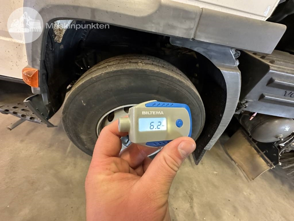 Kamion za odvoz smeća Volvo FL 618: slika Kamion za odvoz smeća Volvo FL 618 Kamion za odvoz smeća Volvo FL 618: slika Kamion za odvoz smeća Volvo FL 618