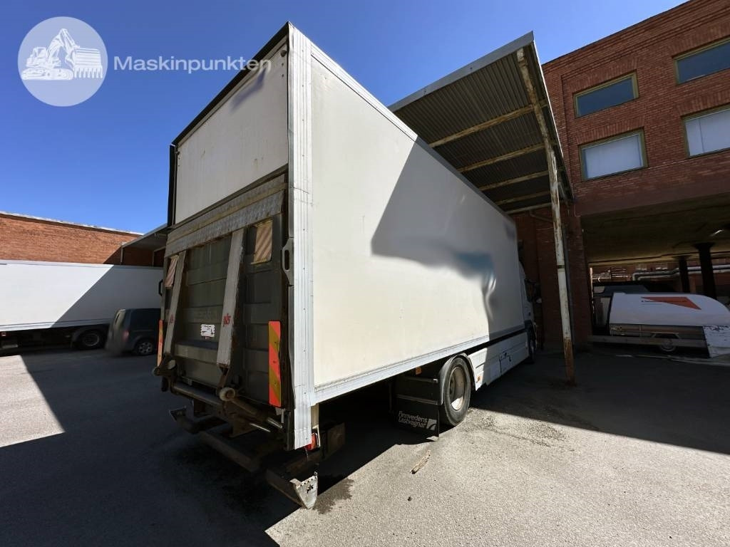 Volvo FM 300 - Kamion sandučar: slika Volvo FM 300 - Kamion sandučar Volvo FM 300 - Kamion sandučar: slika Volvo FM 300 - Kamion sandučar