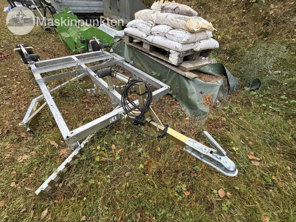 Građevinska oprema Ystad maskiner YVP 165T vägsladd: slika Građevinska oprema Ystad maskiner YVP 165T vägsladd