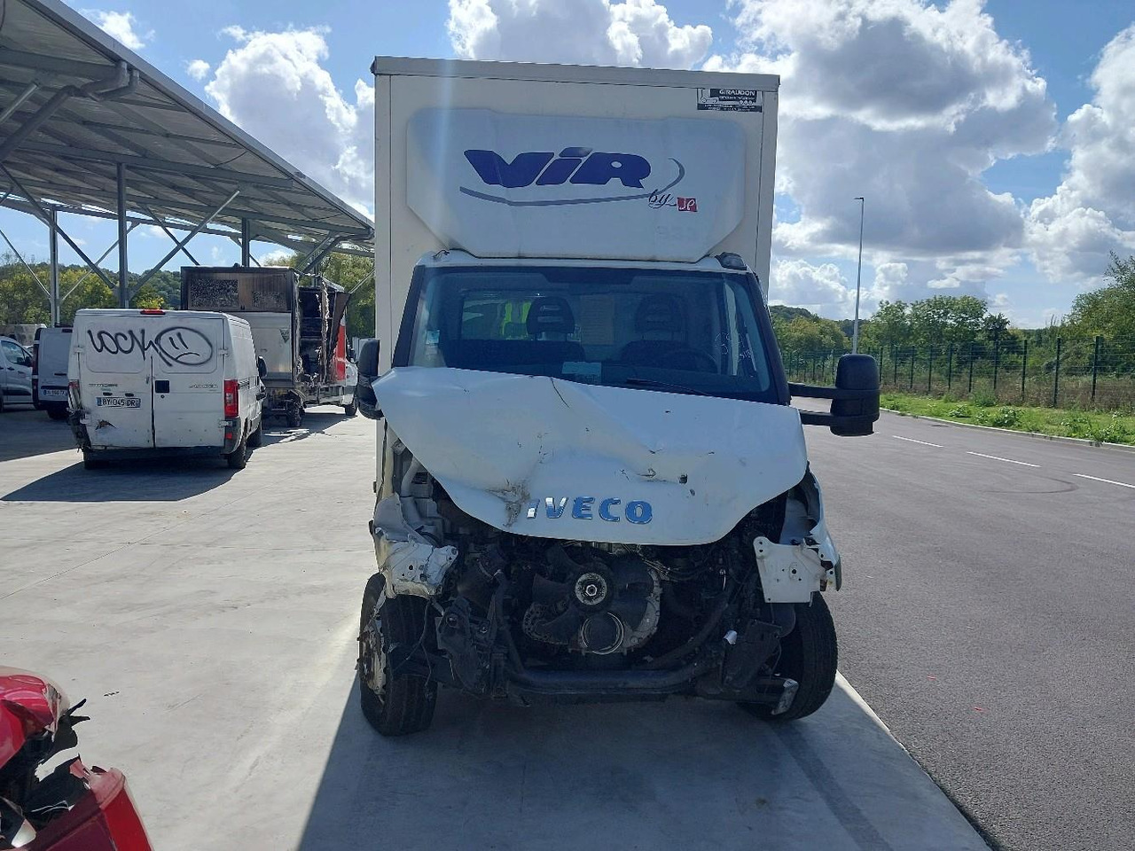 IVECO PORTEUR 65C14N - Dostavno vozilo sa zatvorenim sandukom: slika IVECO PORTEUR 65C14N - Dostavno vozilo sa zatvorenim sandukom IVECO PORTEUR 65C14N - Dostavno vozilo sa zatvorenim sandukom: slika IVECO PORTEUR 65C14N - Dostavno vozilo sa zatvorenim sandukom