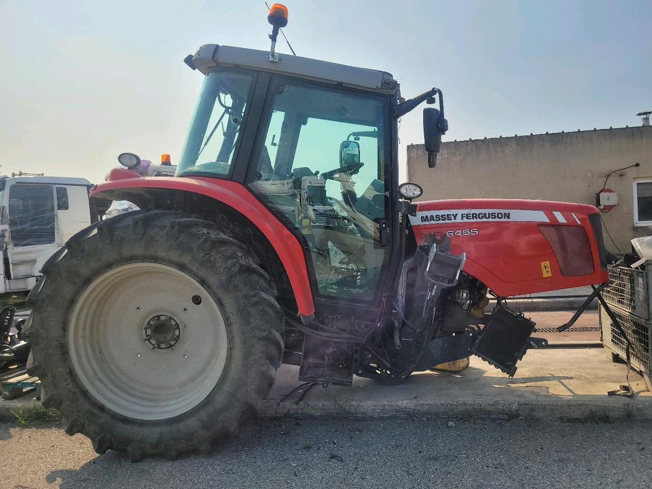 MASSEY FERGUSON 6455 - Traktor: slika MASSEY FERGUSON 6455 - Traktor MASSEY FERGUSON 6455 - Traktor: slika MASSEY FERGUSON 6455 - Traktor