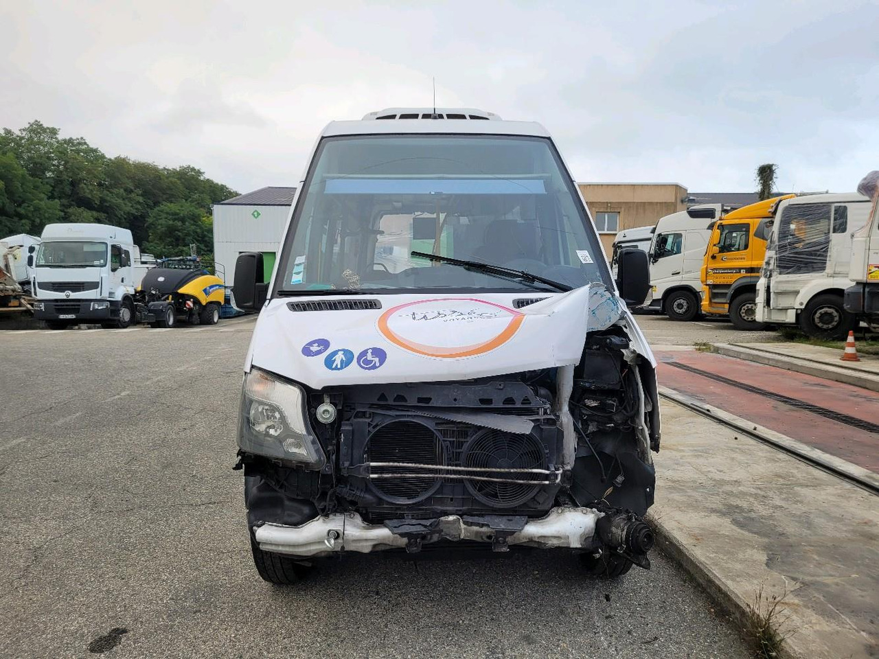 MERCEDES SPRINTER II CHASSIS 5.0T 516 C - Minibus, Putnički kombi: slika MERCEDES SPRINTER II CHASSIS 5.0T 516 C - Minibus, Putnički kombi MERCEDES SPRINTER II CHASSIS 5.0T 516 C - Minibus, Putnički kombi: slika MERCEDES SPRINTER II CHASSIS 5.0T 516 C - Minibus, Putnički kombi