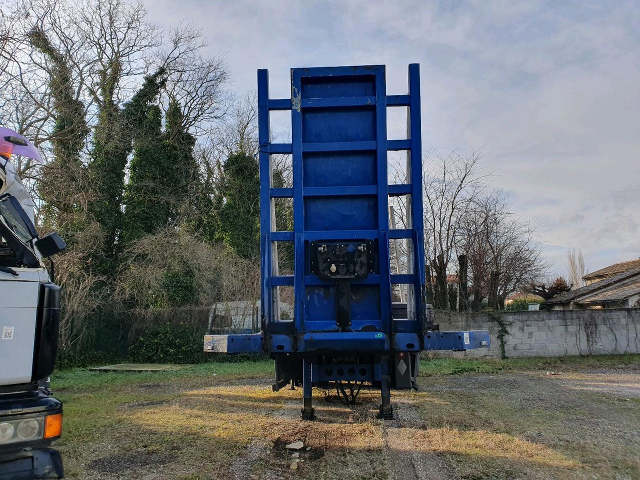 LECITRAILE SEMI GRUE FORESTIERE - Poluprikolica: slika LECITRAILE SEMI GRUE FORESTIERE - Poluprikolica LECITRAILE SEMI GRUE FORESTIERE - Poluprikolica: slika LECITRAILE SEMI GRUE FORESTIERE - Poluprikolica