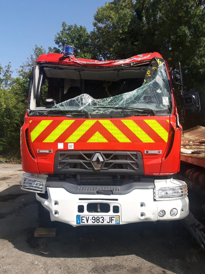 RENAULT D 4X4 TOUT-TERRAIN INCENDIE - Vatrogasno vozilo: slika RENAULT D 4X4 TOUT-TERRAIN INCENDIE - Vatrogasno vozilo RENAULT D 4X4 TOUT-TERRAIN INCENDIE - Vatrogasno vozilo: slika RENAULT D 4X4 TOUT-TERRAIN INCENDIE - Vatrogasno vozilo