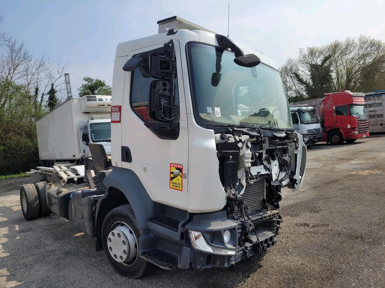 RENAULT D12 - Kamion-šasija: slika RENAULT D12 - Kamion-šasija RENAULT D12 - Kamion-šasija: slika RENAULT D12 - Kamion-šasija