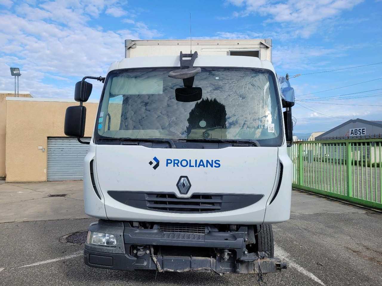 RENAULT MIDLUM 180 DXL - Kamion sandučar: slika RENAULT MIDLUM 180 DXL - Kamion sandučar RENAULT MIDLUM 180 DXL - Kamion sandučar: slika RENAULT MIDLUM 180 DXL - Kamion sandučar