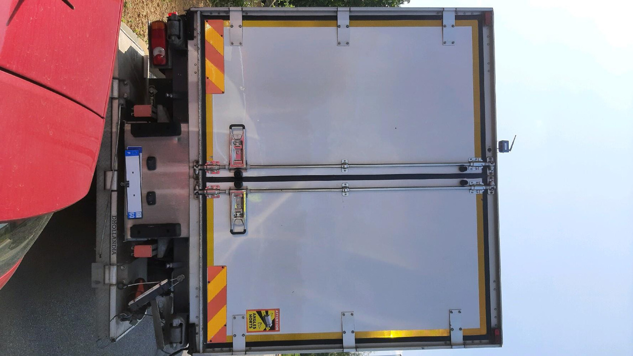 RENAULT PORTEUR FRIGO D - Kamion hladnjača: slika RENAULT PORTEUR FRIGO D - Kamion hladnjača RENAULT PORTEUR FRIGO D - Kamion hladnjača: slika RENAULT PORTEUR FRIGO D - Kamion hladnjača