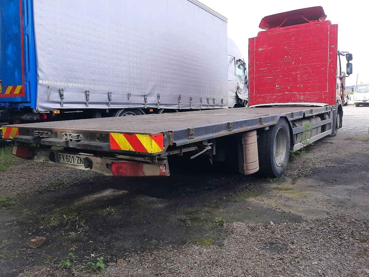 RENAULT PREMIUM 470 PLATEAU - Kamion s otvorenim sandukom: slika RENAULT PREMIUM 470 PLATEAU - Kamion s otvorenim sandukom RENAULT PREMIUM 470 PLATEAU - Kamion s otvorenim sandukom: slika RENAULT PREMIUM 470 PLATEAU - Kamion s otvorenim sandukom
