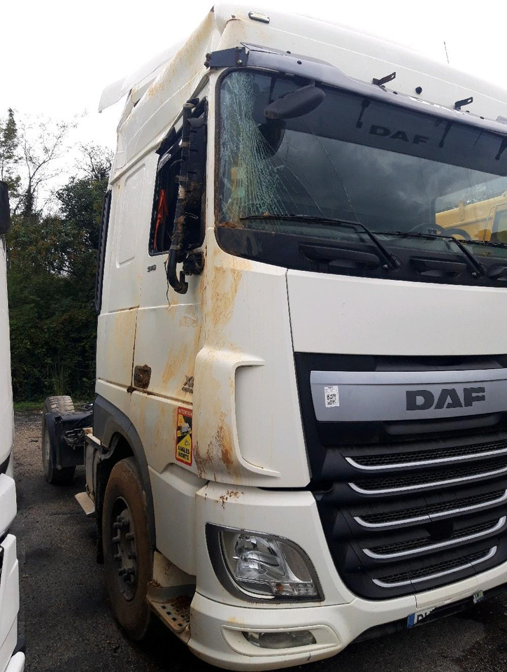 DAF XF510 - Tegljač: slika DAF XF510 - Tegljač DAF XF510 - Tegljač: slika DAF XF510 - Tegljač