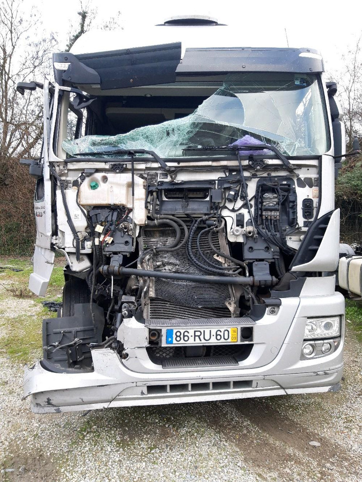 IVECO STRALIS 460 E6 - Tegljač: slika IVECO STRALIS 460 E6 - Tegljač IVECO STRALIS 460 E6 - Tegljač: slika IVECO STRALIS 460 E6 - Tegljač