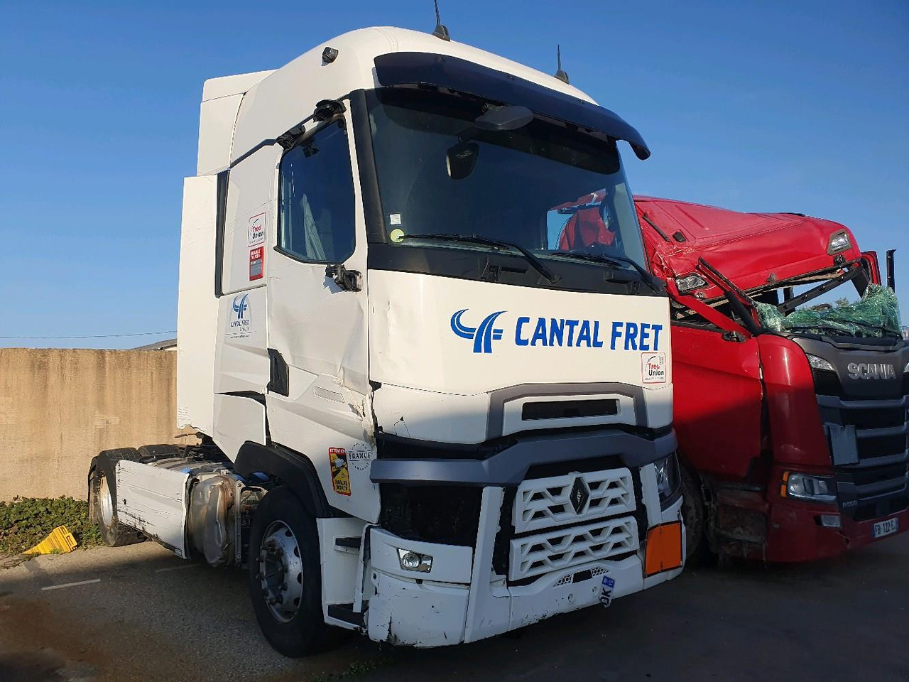 RENAULT T 440 - Tegljač: slika RENAULT T 440 - Tegljač RENAULT T 440 - Tegljač: slika RENAULT T 440 - Tegljač