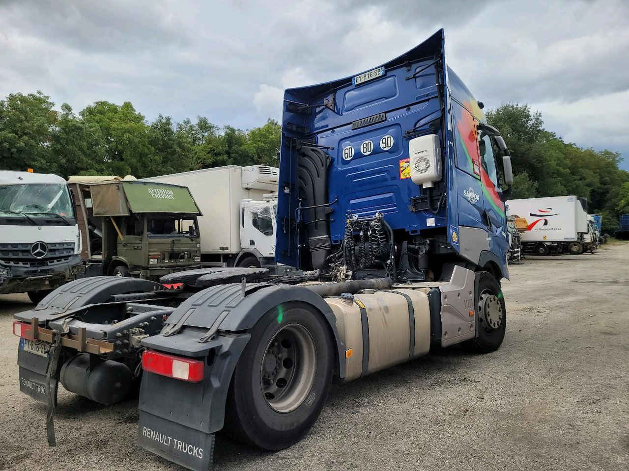 RENAULT T HIGH 520 DTI 13 - Tegljač: slika RENAULT T HIGH 520 DTI 13 - Tegljač RENAULT T HIGH 520 DTI 13 - Tegljač: slika RENAULT T HIGH 520 DTI 13 - Tegljač