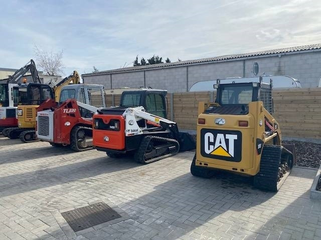 Bobcat T 450 - Mini utovarivač: slika Bobcat T 450 - Mini utovarivač Bobcat T 450 - Mini utovarivač: slika Bobcat T 450 - Mini utovarivač