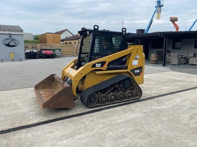 CAT 247 B 3 - Mini utovarivač: slika CAT 247 B 3 - Mini utovarivač CAT 247 B 3 - Mini utovarivač: slika CAT 247 B 3 - Mini utovarivač