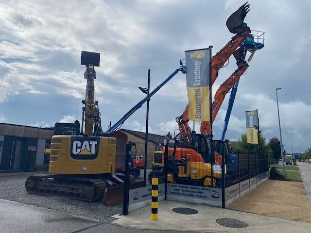 Bager gusjeničar Doosan DX140 LCR-5: slika Bager gusjeničar Doosan DX140 LCR-5 Bager gusjeničar Doosan DX140 LCR-5: slika Bager gusjeničar Doosan DX140 LCR-5