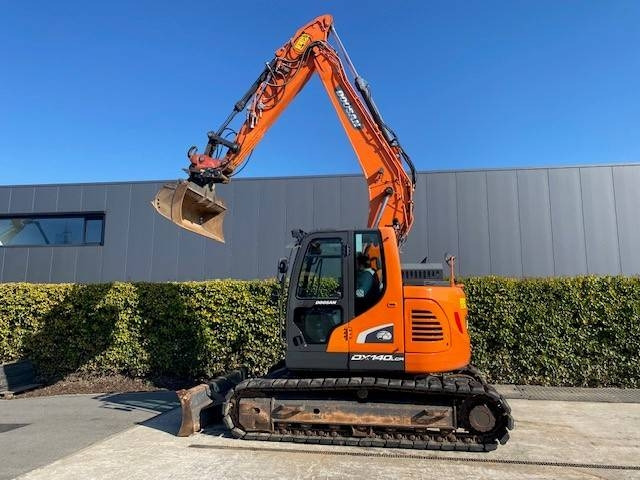 Doosan DX140 LCR-5 - Bager gusjeničar: slika Doosan DX140 LCR-5 - Bager gusjeničar Doosan DX140 LCR-5 - Bager gusjeničar: slika Doosan DX140 LCR-5 - Bager gusjeničar