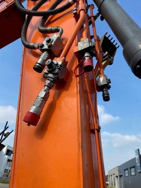 Bager gusjeničar Doosan DX140 LCR-5: slika Bager gusjeničar Doosan DX140 LCR-5 Bager gusjeničar Doosan DX140 LCR-5: slika Bager gusjeničar Doosan DX140 LCR-5