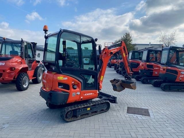 Kubota KX 019-4 - Mini bager: slika Kubota KX 019-4 - Mini bager Kubota KX 019-4 - Mini bager: slika Kubota KX 019-4 - Mini bager