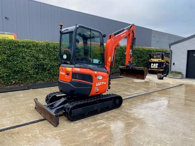 Kubota U 27-4 - Mini bager: slika Kubota U 27-4 - Mini bager Kubota U 27-4 - Mini bager: slika Kubota U 27-4 - Mini bager
