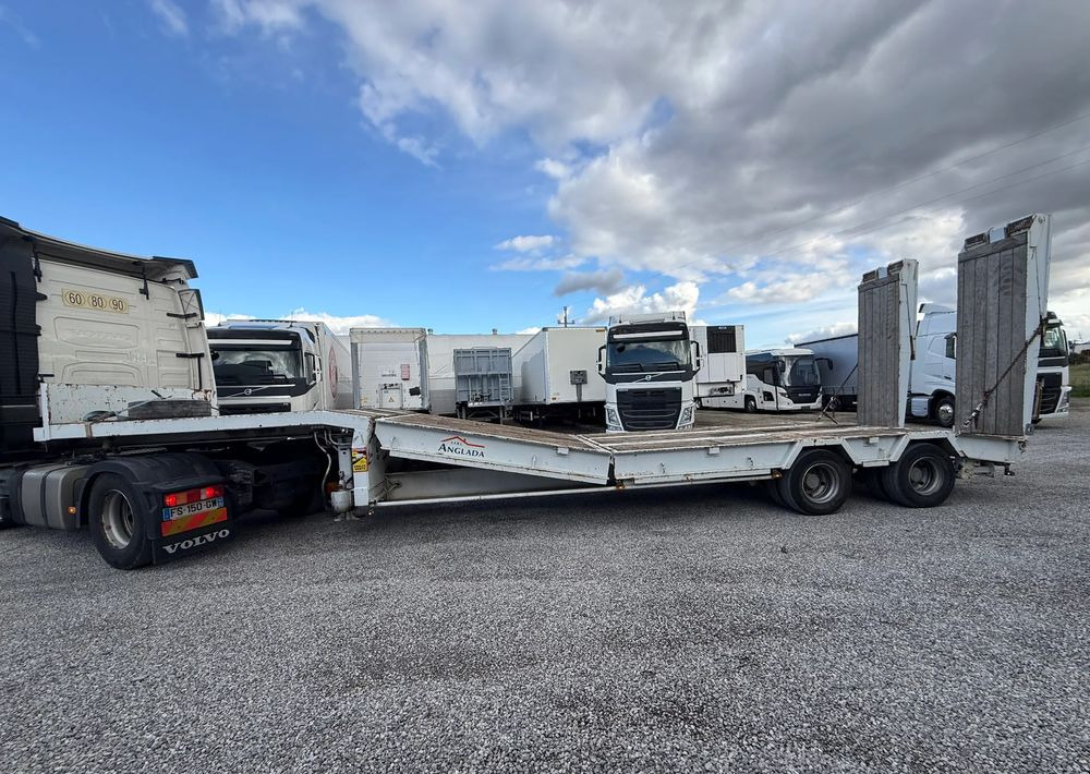 ACTM NISKOPODWOZIE RUCHOMA PODŁOGA DWIE OSIE - Poluprikolica za prijevoz automobila: slika ACTM NISKOPODWOZIE RUCHOMA PODŁOGA DWIE OSIE - Poluprikolica za prijevoz automobila ACTM NISKOPODWOZIE RUCHOMA PODŁOGA DWIE OSIE - Poluprikolica za prijevoz automobila: slika ACTM NISKOPODWOZIE RUCHOMA PODŁOGA DWIE OSIE - Poluprikolica za prijevoz automobila