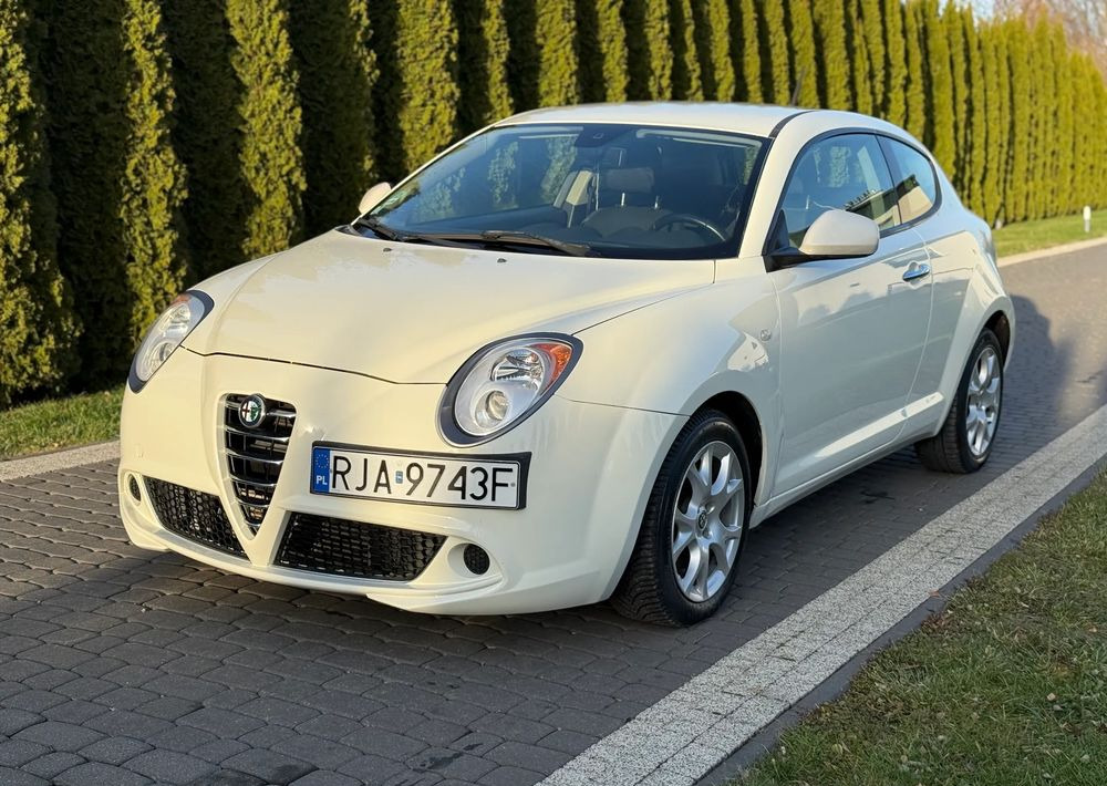 Alfa Romeo Mito - Automobil: slika Alfa Romeo Mito - Automobil Alfa Romeo Mito - Automobil: slika Alfa Romeo Mito - Automobil