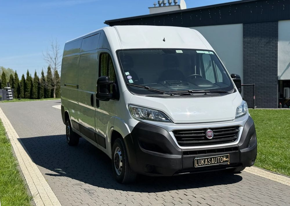 Fiat DUCATO CNG MANUAL - Furgon: slika  Fiat DUCATO CNG MANUAL - Furgon Fiat DUCATO CNG MANUAL - Furgon: slika  Fiat DUCATO CNG MANUAL - Furgon
