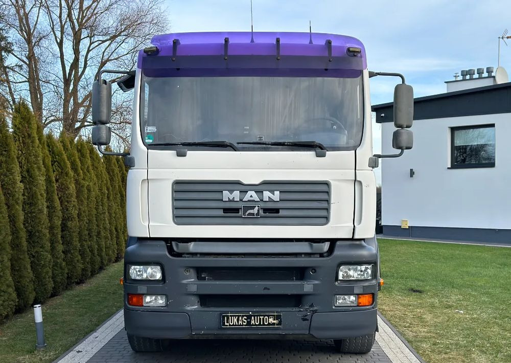 MAN TGA 24.410 6x4 HIAB MANUAL - Kamion s otvorenim sandukom, Kamion s kranom: slika MAN TGA 24.410 6x4 HIAB MANUAL - Kamion s otvorenim sandukom, Kamion s kranom MAN TGA 24.410 6x4 HIAB MANUAL - Kamion s otvorenim sandukom, Kamion s kranom: slika MAN TGA 24.410 6x4 HIAB MANUAL - Kamion s otvorenim sandukom, Kamion s kranom