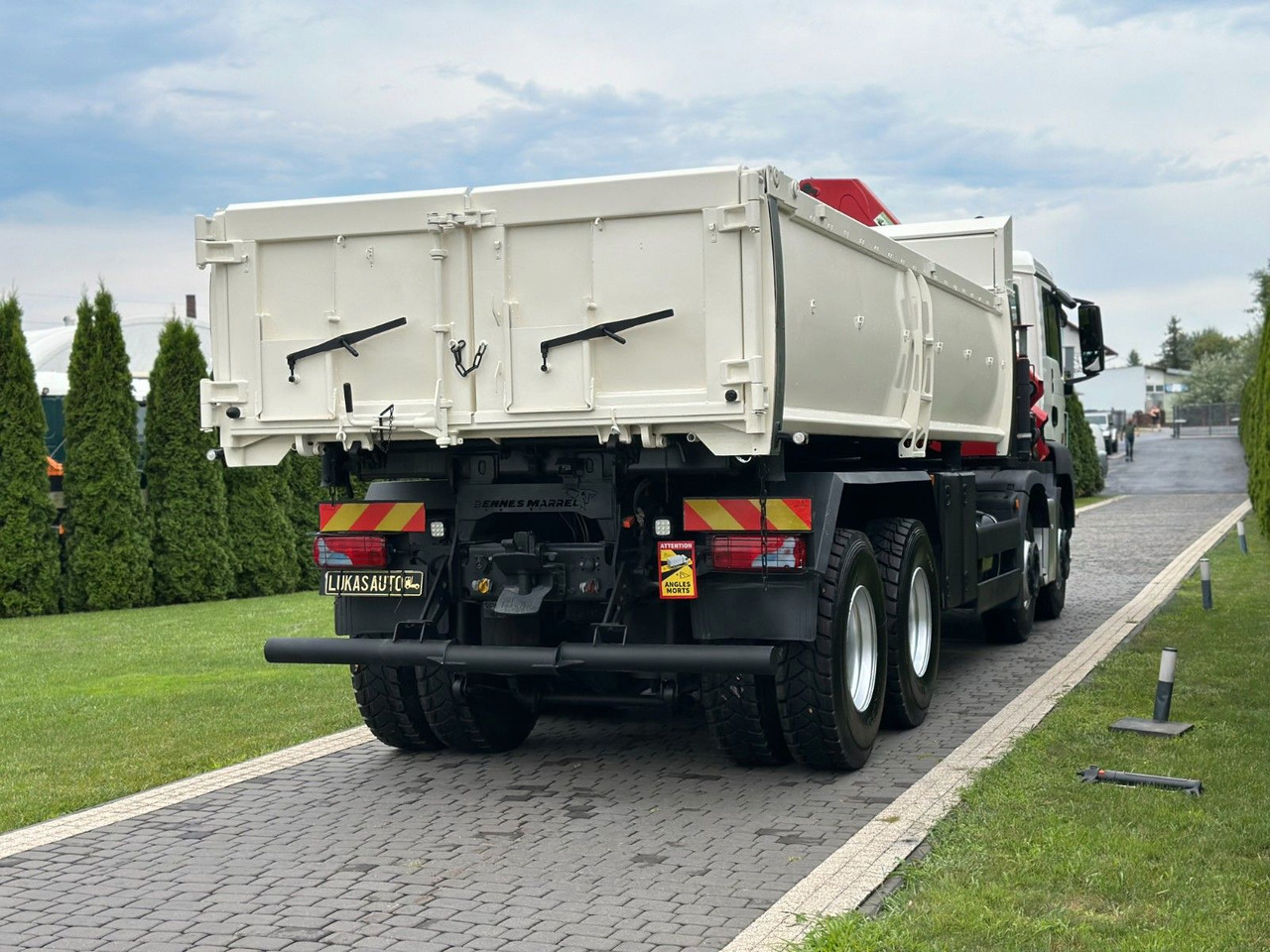 Kiper, Kamion s kranom MAN TGS 440 / 8x4 /CRANE HMF 1530/ TIPPER: slika Kiper, Kamion s kranom MAN TGS 440 / 8x4 /CRANE HMF 1530/ TIPPER