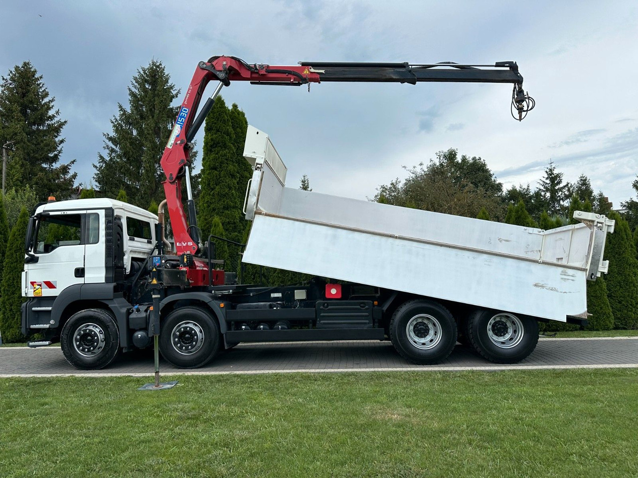 Kiper, Kamion s kranom MAN TGS 440 / 8x4 /CRANE HMF 1530/ TIPPER: slika Kiper, Kamion s kranom MAN TGS 440 / 8x4 /CRANE HMF 1530/ TIPPER